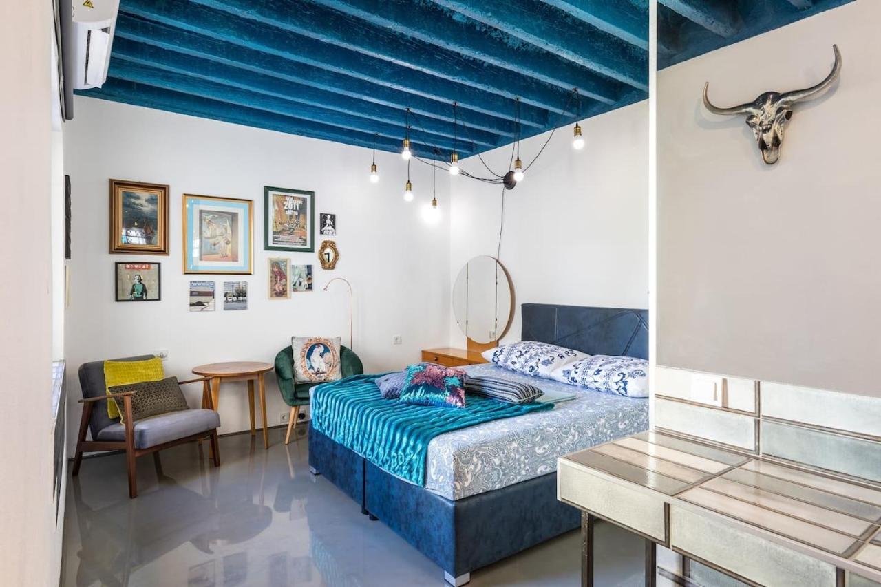 Вилла Boutique Triple House With Garden & Roof Terrace Сплит Экстерьер фото