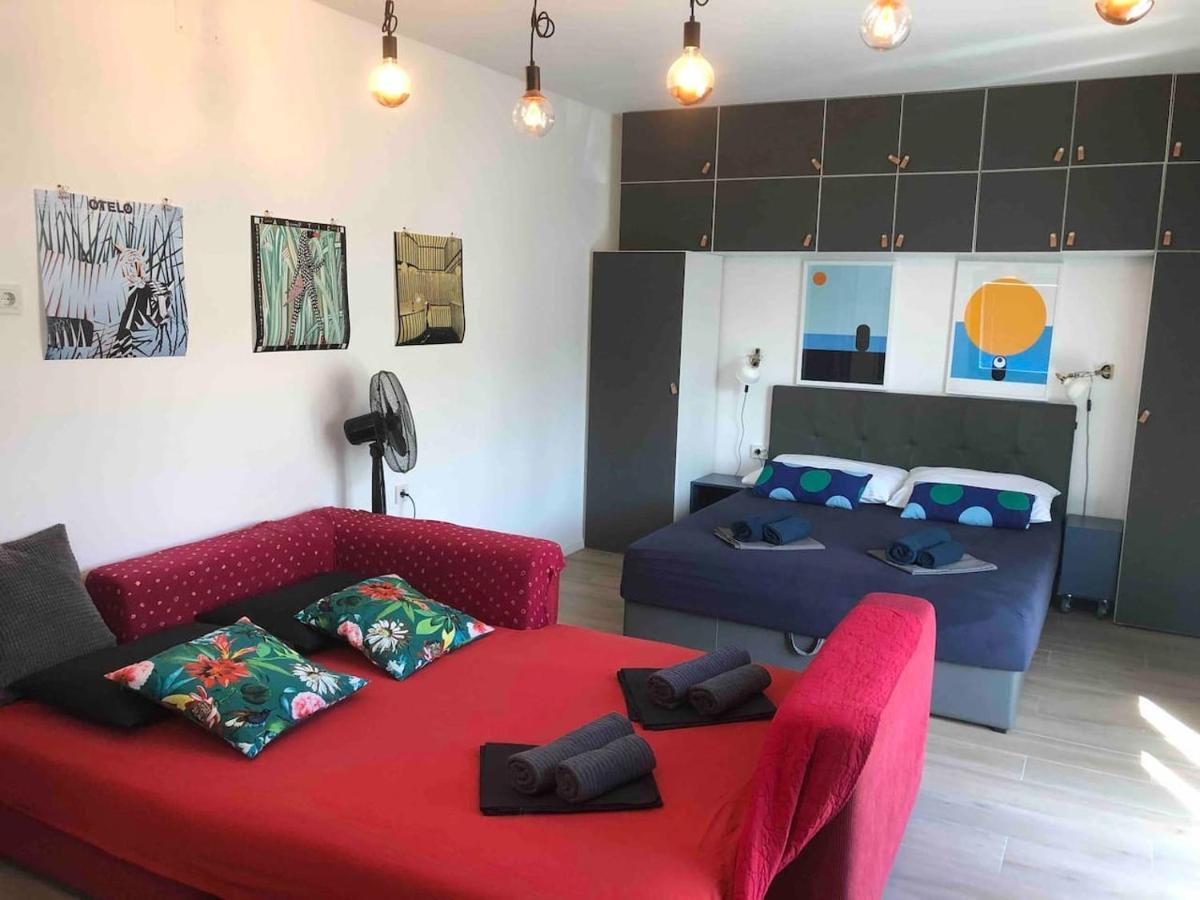Вилла Boutique Triple House With Garden & Roof Terrace Сплит Экстерьер фото