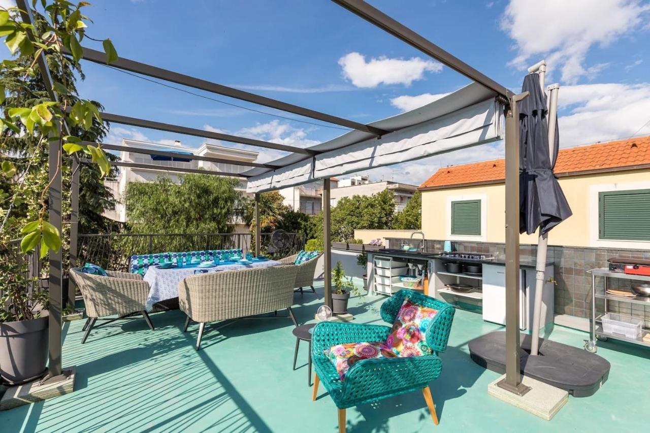 Вилла Boutique Triple House With Garden & Roof Terrace Сплит Экстерьер фото